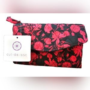 Cul-De-Sac Maroon Floral Wallet NWT